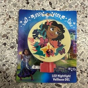 2 LED nightlights, Encanto and Disney princess